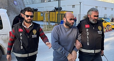 Yıkılan binanın müteahhidi yakalandı
