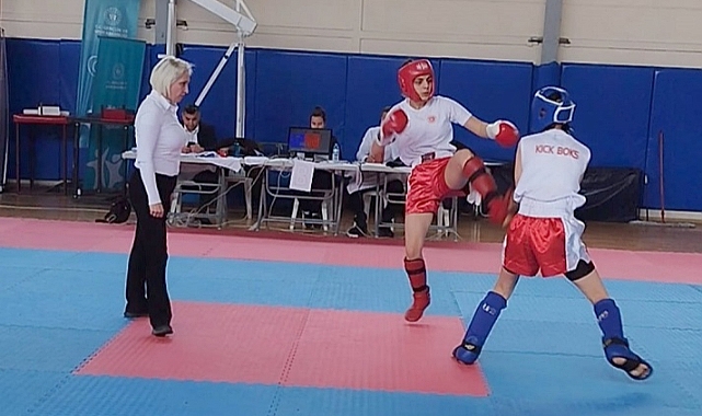 Bayraklı’nın sporcuları farklı