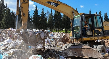 Buca Belediyesi’nden kaçak molozla mücadele