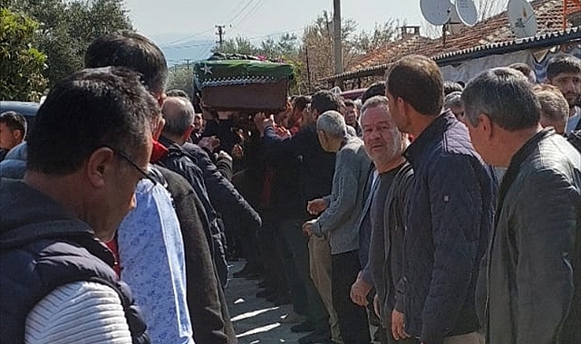 Denizli'de kazada ölen gencin cenazesi toprağa verildi
