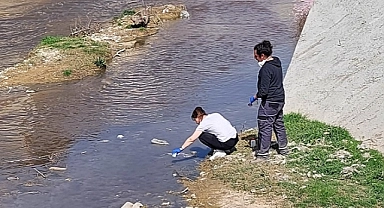 Deü Ekipleri, Deprem Atıklarının Bertarafı İçin Çalışıyor