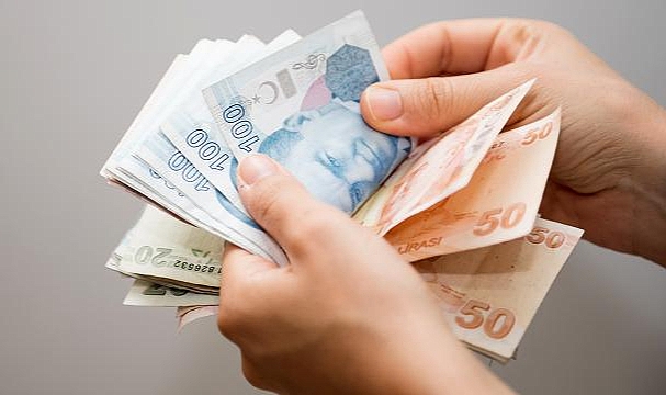 Emekli maaş ve ikramiyesine düzenleme yolda