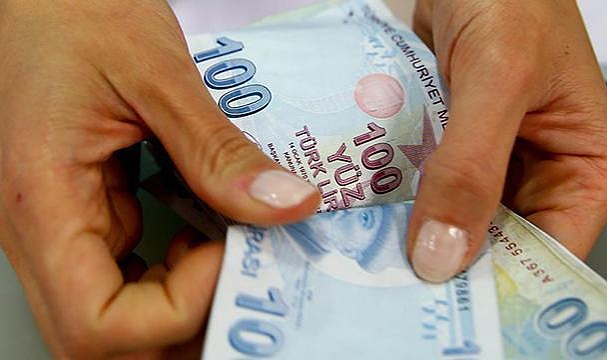 Emeklilerin bayram ikramiyesi de artacak