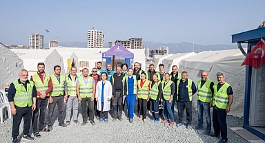 “Gönüllü hekimlere fırsat veren Başkan Soyer’e teşekkür ediyorum”