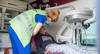 Hatay’daki sahra hastanesinde günde 350 hasta tedavi ediliyor