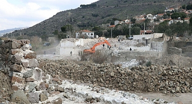 İzmir’in 2. Antik Kanalı’nda Sonra Doğru