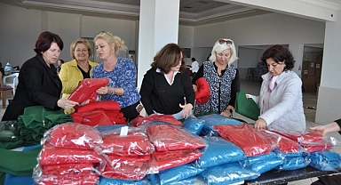 Karaburun Dayanışması  Kadın Emeğiyle  Geleceği ‘Dokuyor’