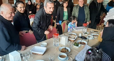 Kaymakam Dayanç, depremzedeleri ziyaret etti