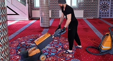 Narlıdere’de Camiler Ramazana Hazır