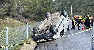 Polisten kaçarken kaza yaptılar 2 ölü