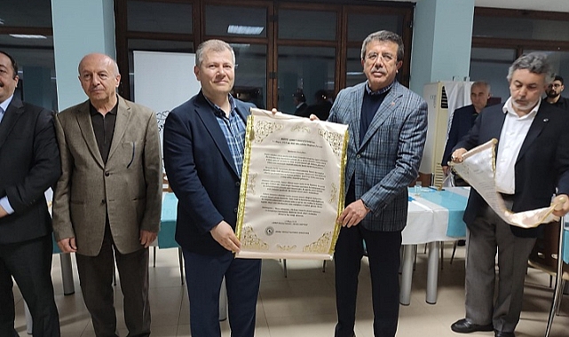 Yardıma koşanlara plaketleri verildi
