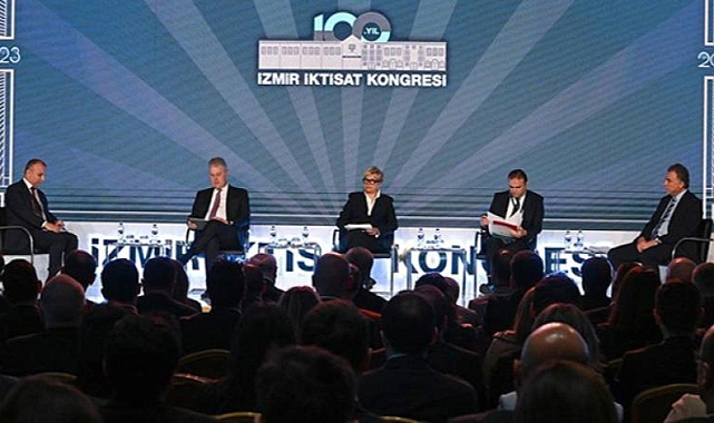 "100. Yılında İzmir İktisat Kongresi" toplandı