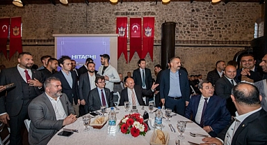 Başkan Soyer’den Romanlara ağabey nasihati