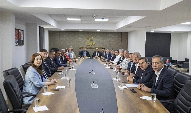 CHP İzmir’de peş peşe 'miting' zirvesi