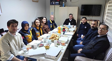Doktor Başkan Acil Sağlık Hizmetleri ile İftar Yemeğinde Buluştu