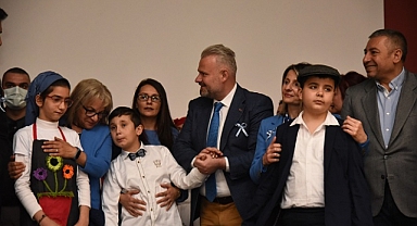 "Farkındayız, Hep Yanlarındayız"