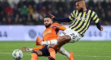 Fenerbahçe şampiyonluk yarışına son dakikalarda tutundu