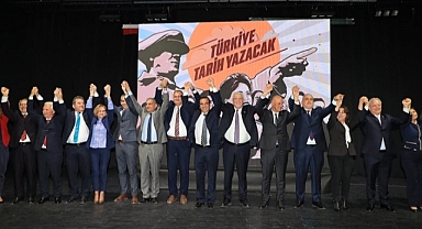 ‘Fırat'ı kabre koyarken Sinan'ı camide uğurlarken ben vardım! Olmayanlar utansın’