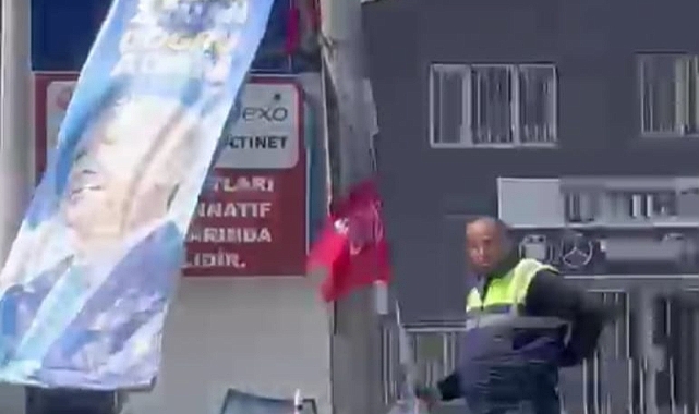 İzmir Afiş krizi
