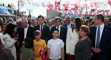 İzmir'de Millet İttifakı milletvekili adayları tanıtıldı