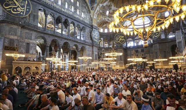 Kadir Gecesi yarın idrak edilecek