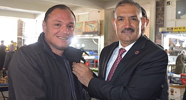 Kale’de İsmail Karateke’ye büyük destek