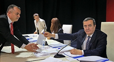 Konak Belediye Meclisi nisan toplantısını gerçekleştirdi
