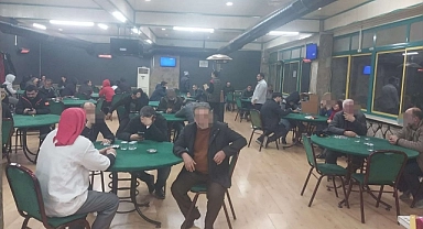 Kumarbazlar uslanmıyor