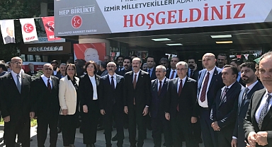 MHP'li İzmir Vekil Adayları Vitrine Çıktı