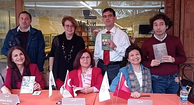 Otizmi kitaplaştıran anneler