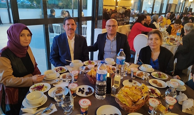 Siyasiler Efe, başkanın iftarında buluştu