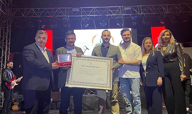 19 Mayıs Coşkusu Kınıklıları Sokağa Döktü