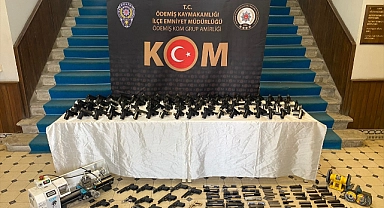 72 tabanca ile silah imalatında kullanılan malzemeler ele geçirildi