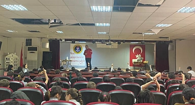 Ahmet Bereket Eğitim Seminerlerine Devam Ediyor