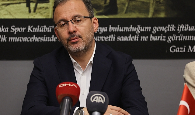 Bakan Kasapoğlu, İzmir'de kulüpleri ziyaret etti