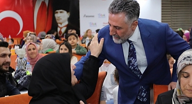 Başkan Sandal’dan Atatürk ve bayrak vurgusu!