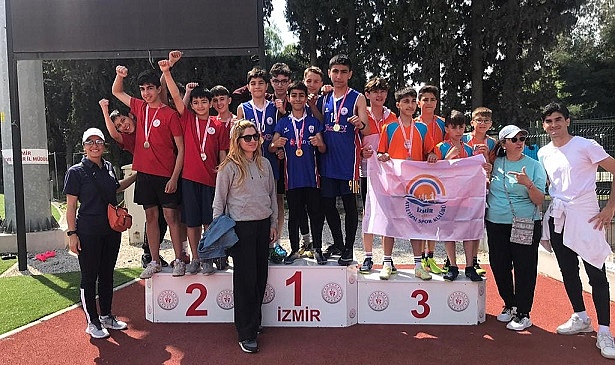 Bayraklılı atletizmciler yarı finalde