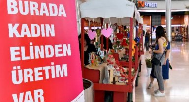 'Çiçek Pazarı'nın çiçekleri anneler için yerini aldı