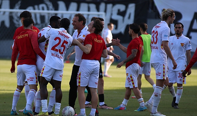 Göztepe 1 puanı  uzatmada kurtardı