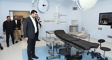 İnan İzmir'deki Bayraklı Şehir Hastanesi'nde incelemelerde bulundu