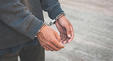 İzmir'de dolandırıcılık operasyonu: 180 gözaltı