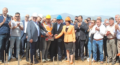 İzmir'de Kiraz Devlet Hastanesinin temeli atıldı