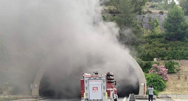 İzmir'de Bayraklı Tünelleri'nde yangın