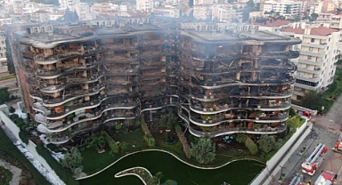 İzmir'deki site yangınına elektrik kontağı yol açmış
