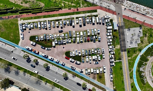 Karşıyaka’da karavan işgaline müdahale