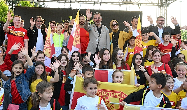 Kasapoğlu, Göztepeli sporcularla buluştu