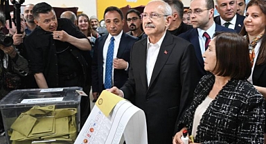 Kemal Kılıçdaroğlı oyunu kullandı