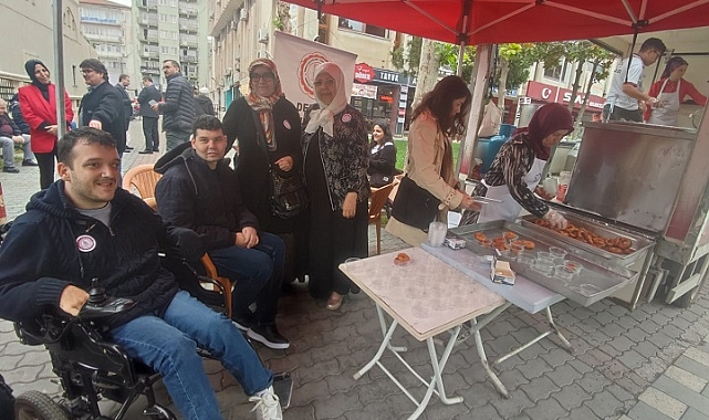 Kuruluş yıldönümüne ‘Tatlı’ kutlama