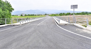 Menemen Hasanlar Köprüsü trafiğe açıldı
