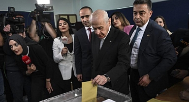 MHP Genel Başkanı Bahçeli oyunu kullandı